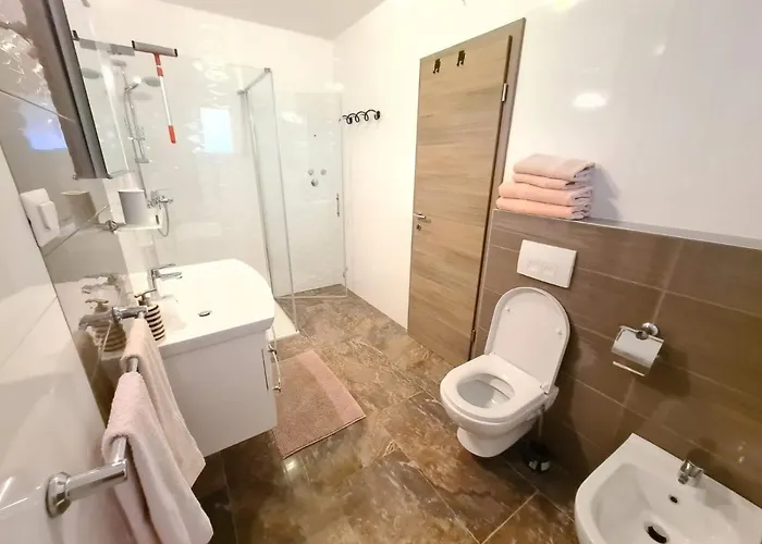 Nemo Villa